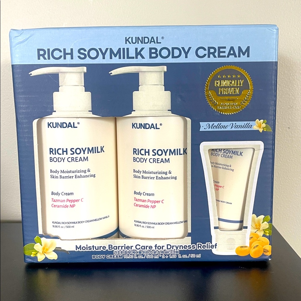 ❤️NEW!!!❤️Rich Soymilk Body Cream Set - Mellow Vanilla.